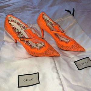 GUCCI orange Virginia lace Mary Jane pumps
